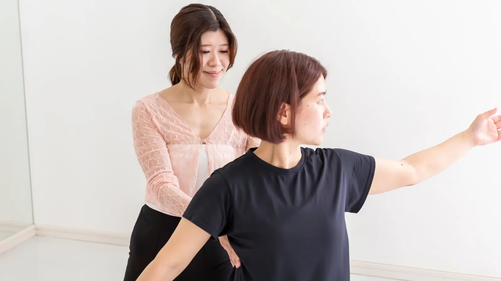 WHY NOT スタジオ内部とスパインコレクター
